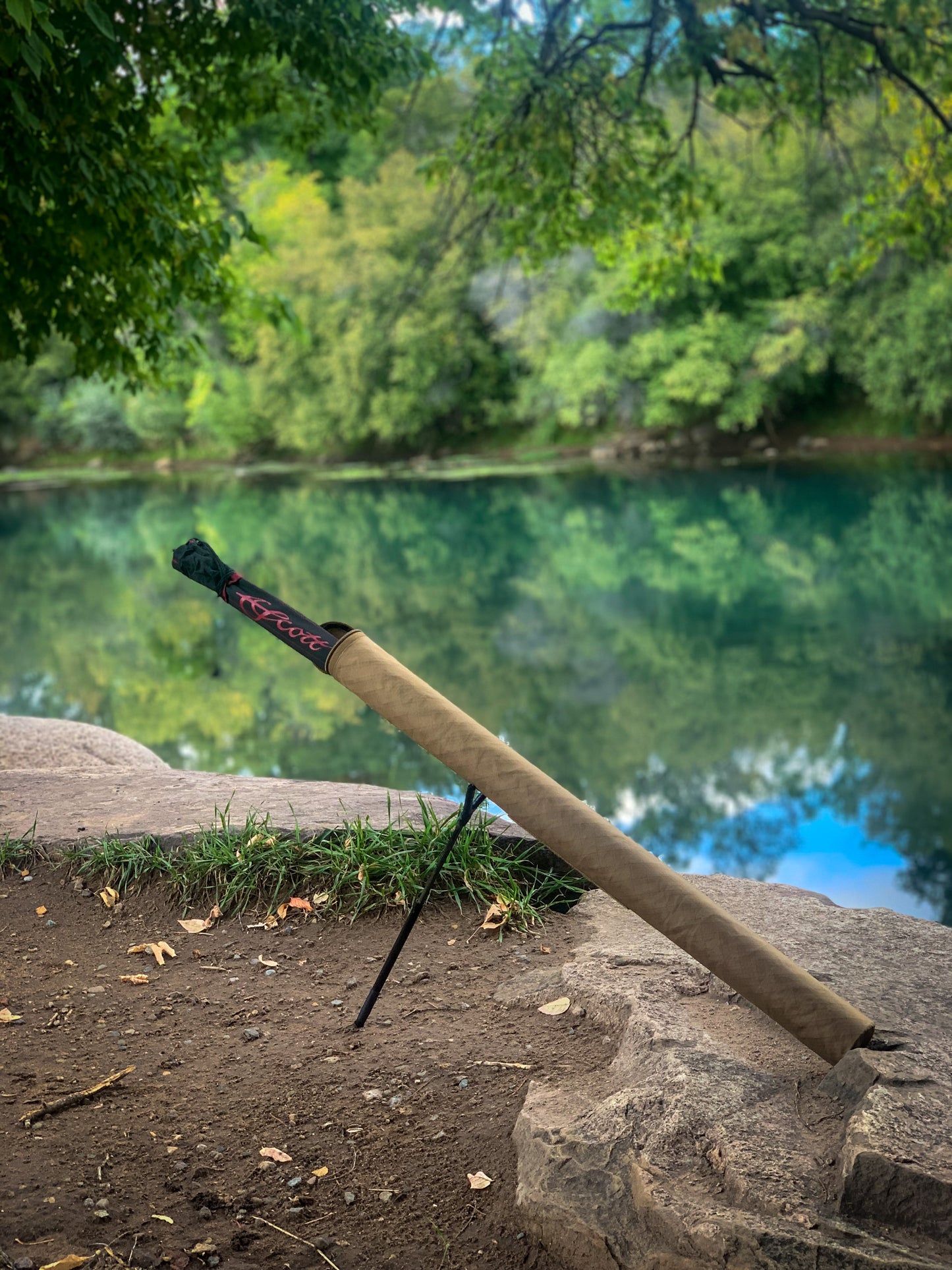 Hermosa Rod Tube